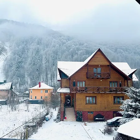 у тараса і лесі Yaremche