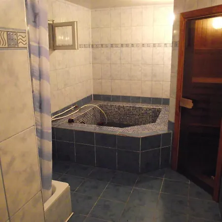 у тараса і лесі *