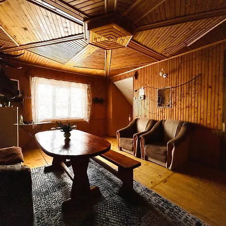Gæstehus у тараса і лесі *